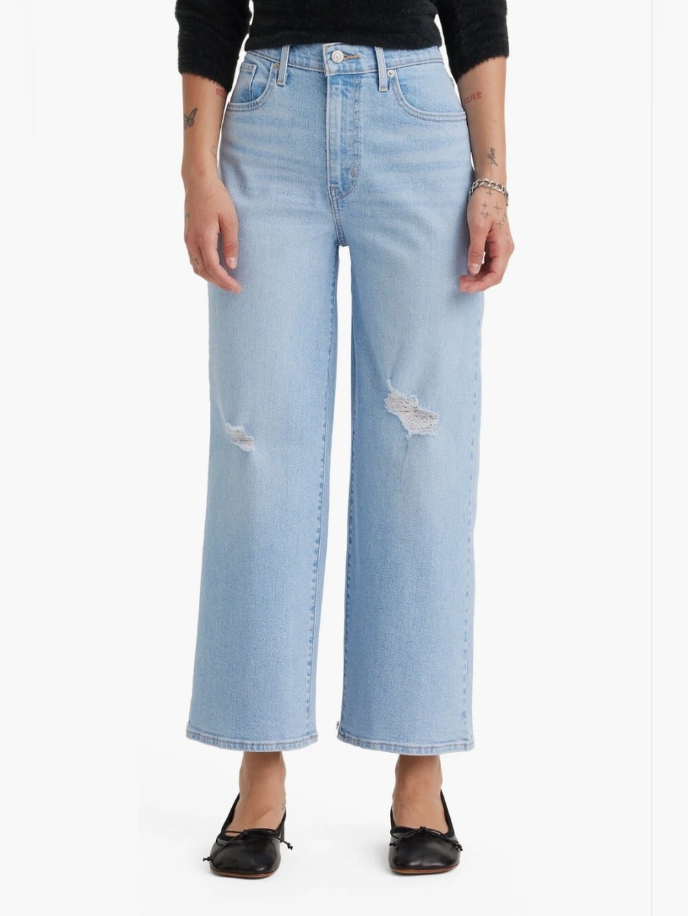 Levi's High-Rise Wide leg Jean. Size 30